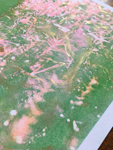 Held - Lola Primrose / Riso print Held - Lola Primrose / Riso print